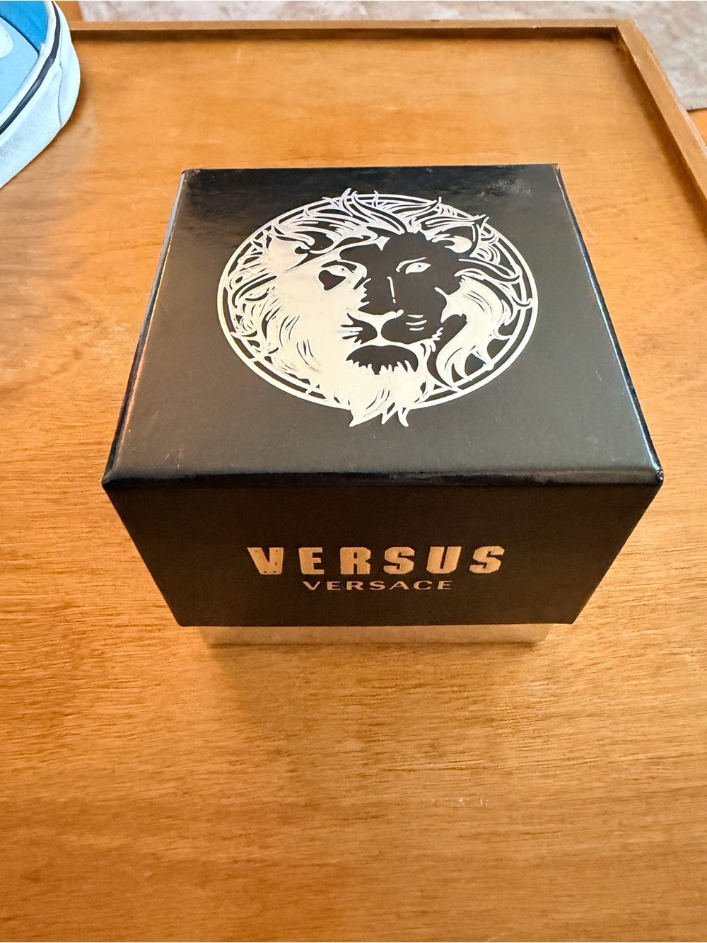 Versace Watch - Picture 4 of 4